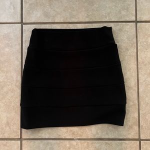 Black bodycon skirt